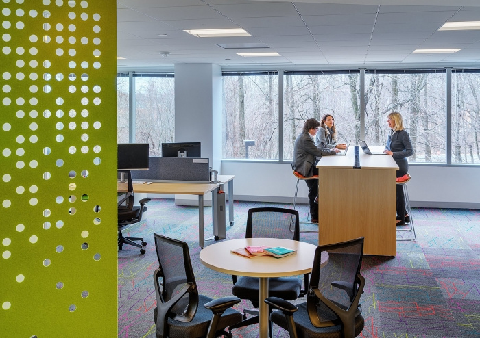 靈活開放的國際總部辦公室設(shè)計(jì)裝修圖-第3張圖片-上海古都建筑設(shè)計(jì)集團(tuán) 靈活開放的國際總部辦公室設(shè)計(jì)裝修圖-第3張圖片-上海古都建筑設(shè)計(jì)集團(tuán)