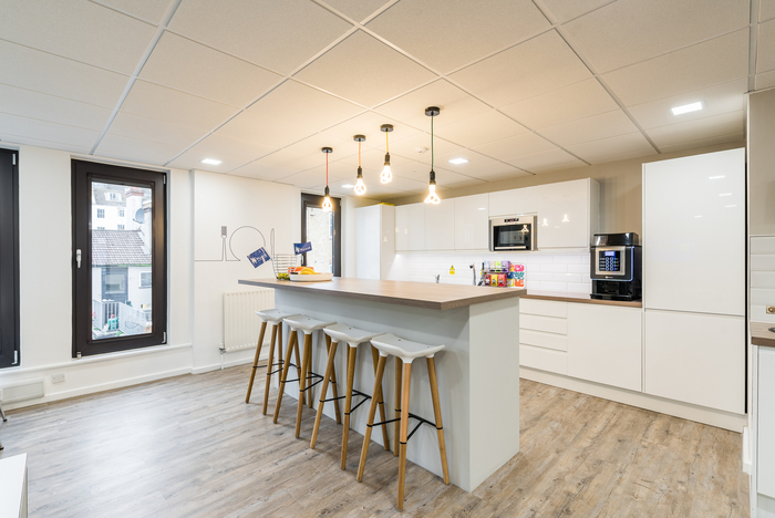 旅游平臺(tái)公司辦公裝修現(xiàn)代簡(jiǎn)約風(fēng)格-第5張圖片-上海古都建筑設(shè)計(jì)集團(tuán) 旅游平臺(tái)公司辦公裝修現(xiàn)代簡(jiǎn)約風(fēng)格-第5張圖片-上海古都建筑設(shè)計(jì)集團(tuán)