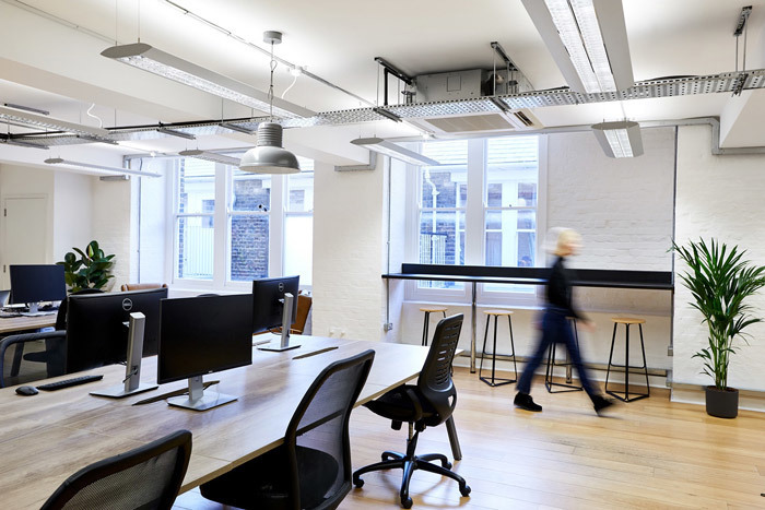 上海黃浦辦公室裝修設(shè)計(jì)-1080平游戲公司辦公室-第3張圖片-上海古都建筑設(shè)計(jì)集團(tuán) 上海黃浦辦公室裝修設(shè)計(jì)-1080平游戲公司辦公室-第3張圖片-上海古都建筑設(shè)計(jì)集團(tuán)