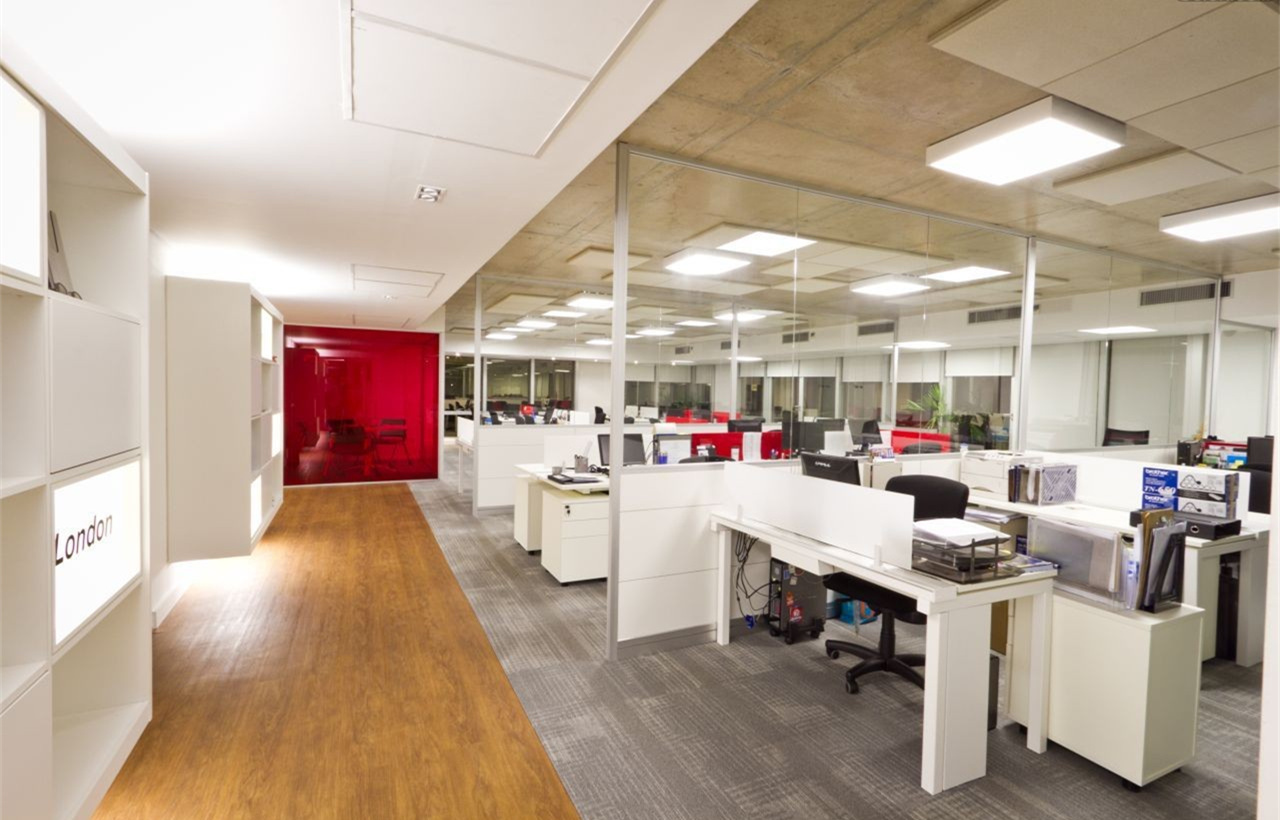 徐匯區(qū)200平公共辦公空間裝修設(shè)計(jì)-第8張圖片-上海古都建筑設(shè)計(jì)集團(tuán) 徐匯區(qū)200平公共辦公空間裝修設(shè)計(jì)-第8張圖片-上海古都建筑設(shè)計(jì)集團(tuán)