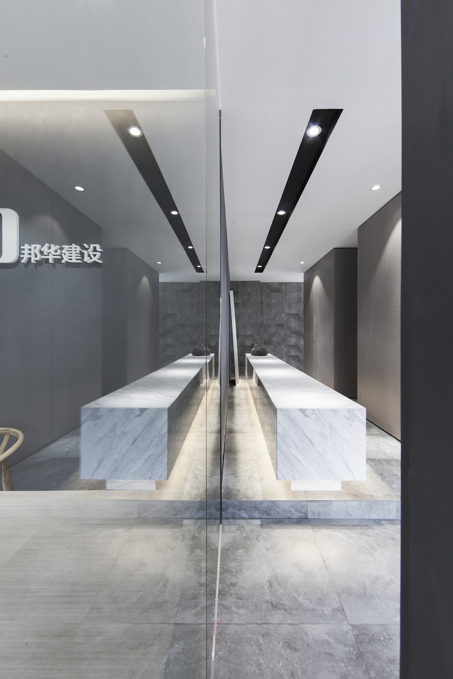 黃浦區(qū)200平架空機構辦公室裝修-第6張圖片-上海古都建筑設計集團 黃浦區(qū)200平架空機構辦公室裝修-第6張圖片-上海古都建筑設計集團