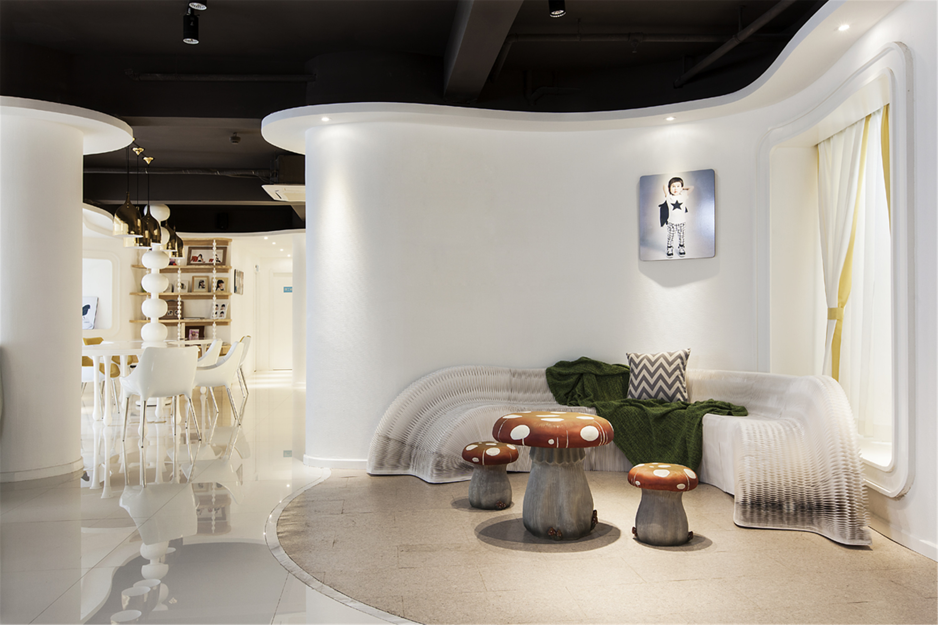 普陀區(qū)兒童攝影棚裝修設(shè)計-第5張圖片-上海古都建筑設(shè)計集團(tuán) 普陀區(qū)兒童攝影棚裝修設(shè)計-第5張圖片-上海古都建筑設(shè)計集團(tuán)