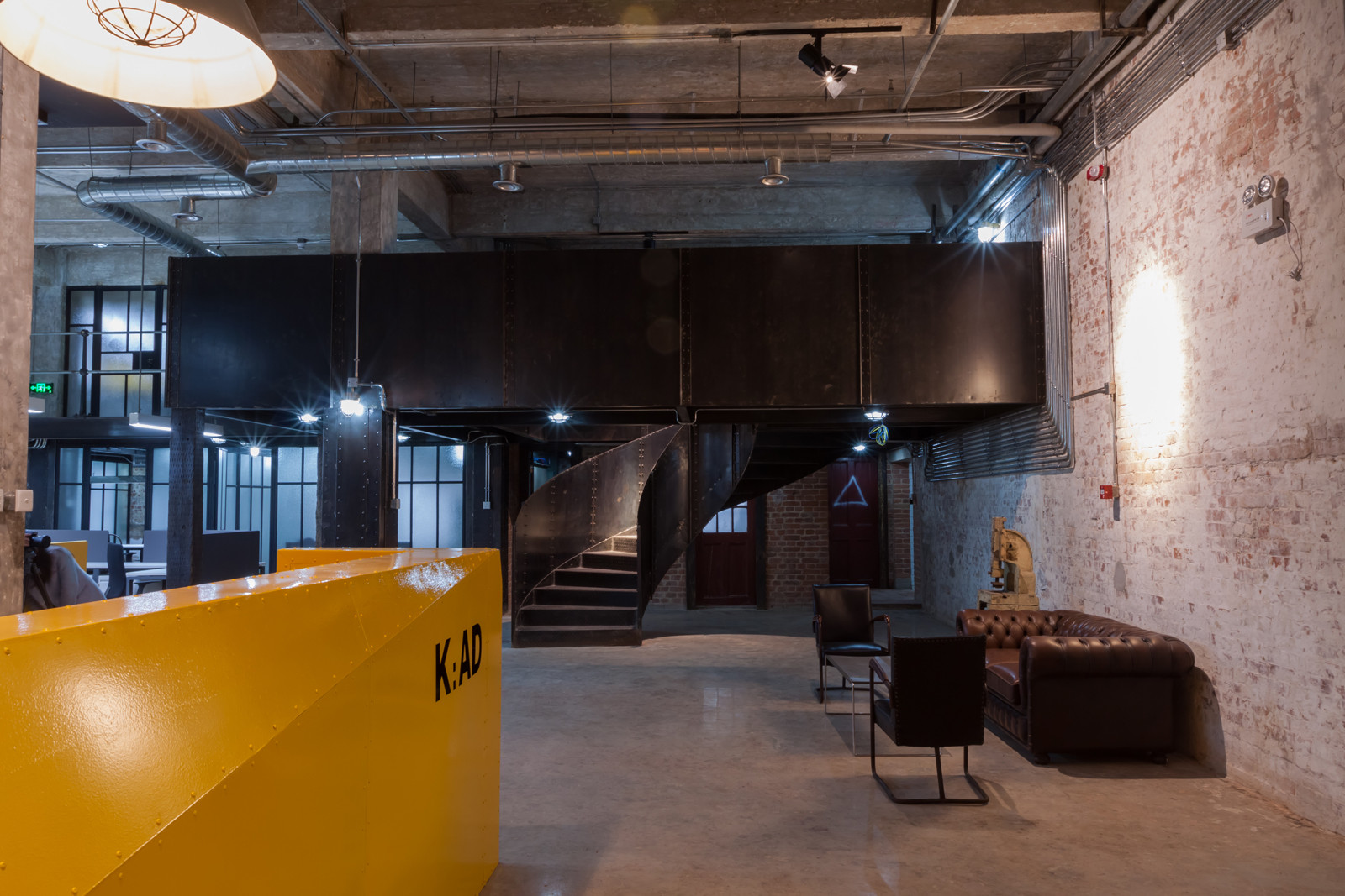 青浦區(qū)工業(yè)風(fēng)開闊辦公室裝修設(shè)計-第1張圖片-上海古都建筑設(shè)計集團 青浦區(qū)工業(yè)風(fēng)開闊辦公室裝修設(shè)計-第1張圖片-上海古都建筑設(shè)計集團