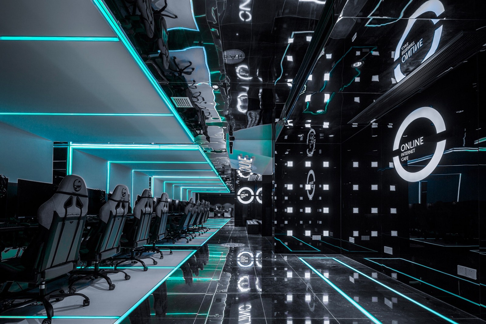 科技電競風(fēng)格網(wǎng)吧裝修設(shè)計-第3張圖片-上海古都建筑設(shè)計集團(tuán)