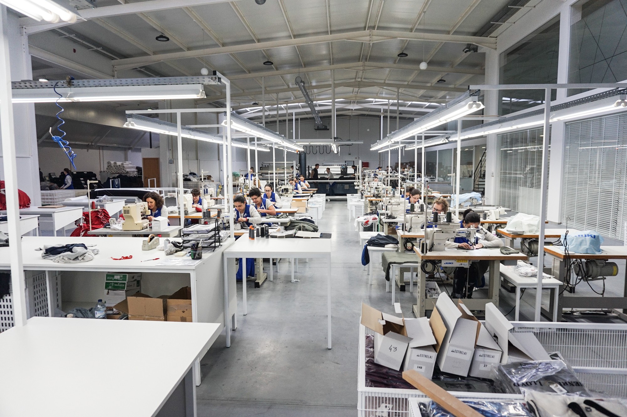 大型服裝生產(chǎn)車間裝修設(shè)計-第3張圖片-上海古都建筑設(shè)計集團 大型服裝生產(chǎn)車間裝修設(shè)計-第3張圖片-上海古都建筑設(shè)計集團