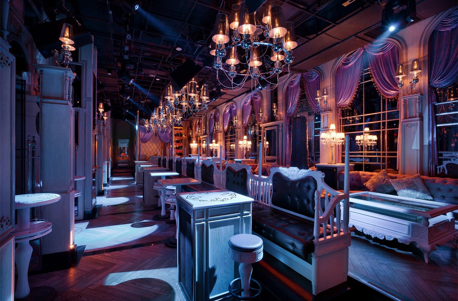 歐式古典音樂廳裝修設(shè)計(jì)-第5張圖片-上海古都建筑設(shè)計(jì)集團(tuán) 歐式古典音樂廳裝修設(shè)計(jì)-第5張圖片-上海古都建筑設(shè)計(jì)集團(tuán)