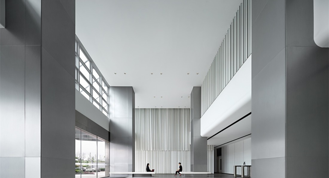 灰白簡約風格辦公室裝修設(shè)計-第2張圖片-上海古都建筑設(shè)計集團 灰白簡約風格辦公室裝修設(shè)計-第2張圖片-上海古都建筑設(shè)計集團